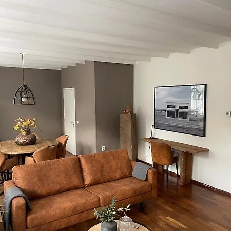 Sunndays * 팔켄뷔르흐안더횔